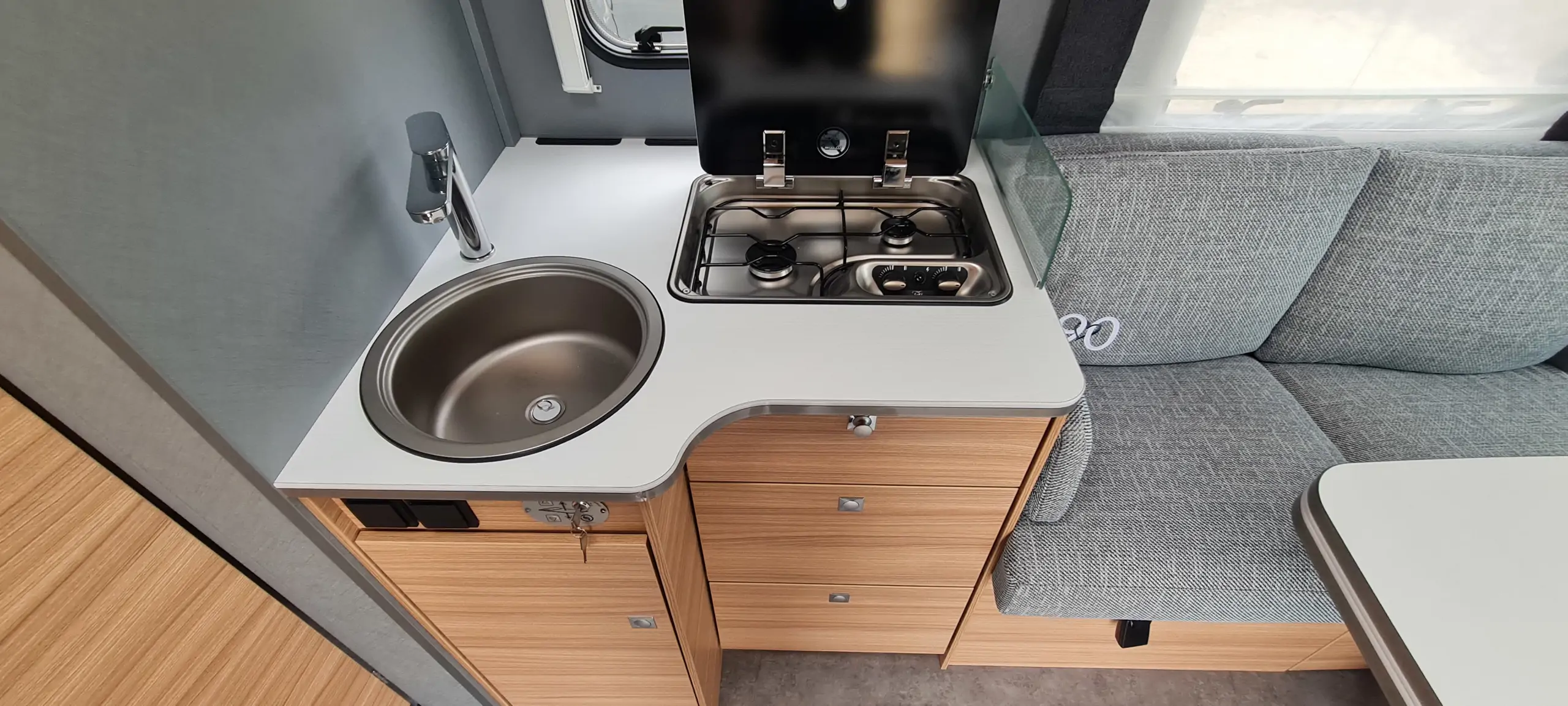 Image Dethleffs Just 90  T 7052 DBL DESTOCKAGE 