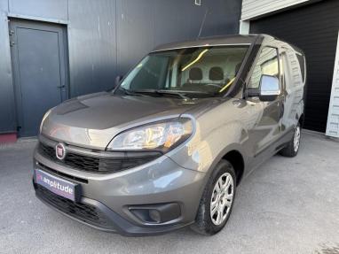 Voir le détail de l'offre de cette FIAT Doblo Cargo 1.3 Multijet 95ch Pack Professional Trio Nav E6 de 2018 en vente à partir de 11 299 € 