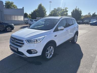 Voir le détail de l'offre de cette FORD Kuga 1.5 TDCi 120ch Stop&Start Titanium 4x2 Euro6.2 de 2019 en vente à partir de 241.22 € / mois