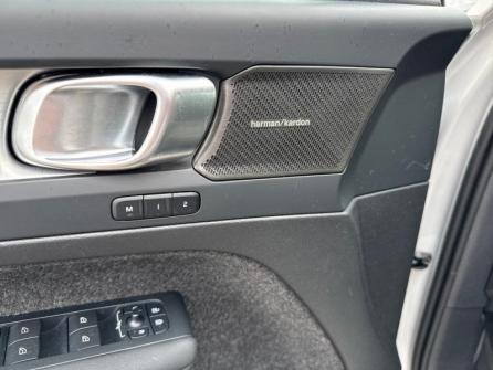 VOLVO XC40 B3 163ch Plus DCT 7 à vendre à Troyes - Image n°9