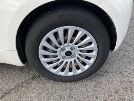 FIAT 500 e 95ch Action à vendre à Orléans - Image n°9