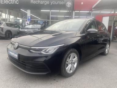 Voir le détail de l'offre de cette VOLKSWAGEN Golf 1.5 eTSI OPF 150ch Life Business 1st DSG7 de 2020 en vente à partir de 20 999 € 